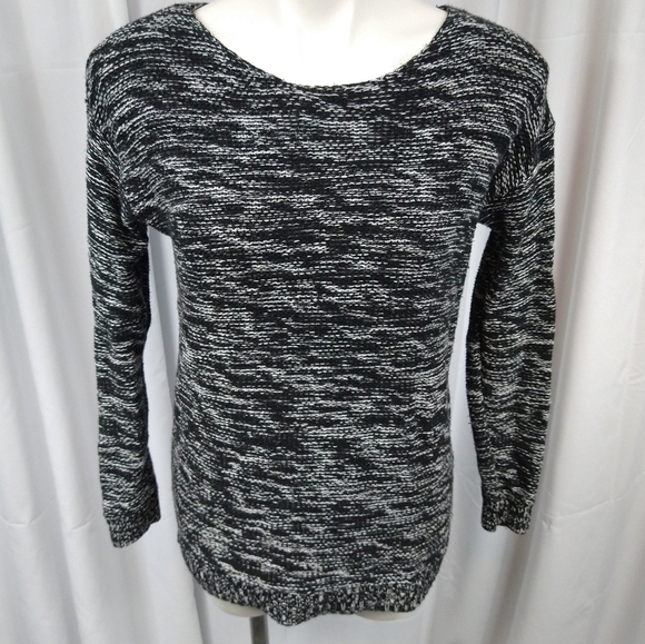Gap Heathered Knit Black & White Sweater Sz Med - Picture 2 of 6